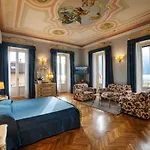 Marie Hotel